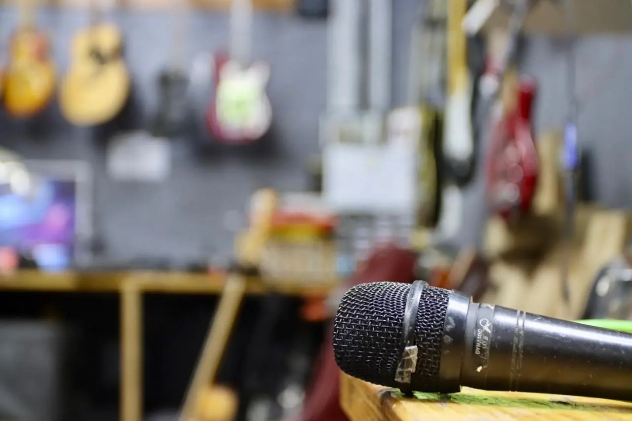 Pro audio gear restoration and studio electronics repair